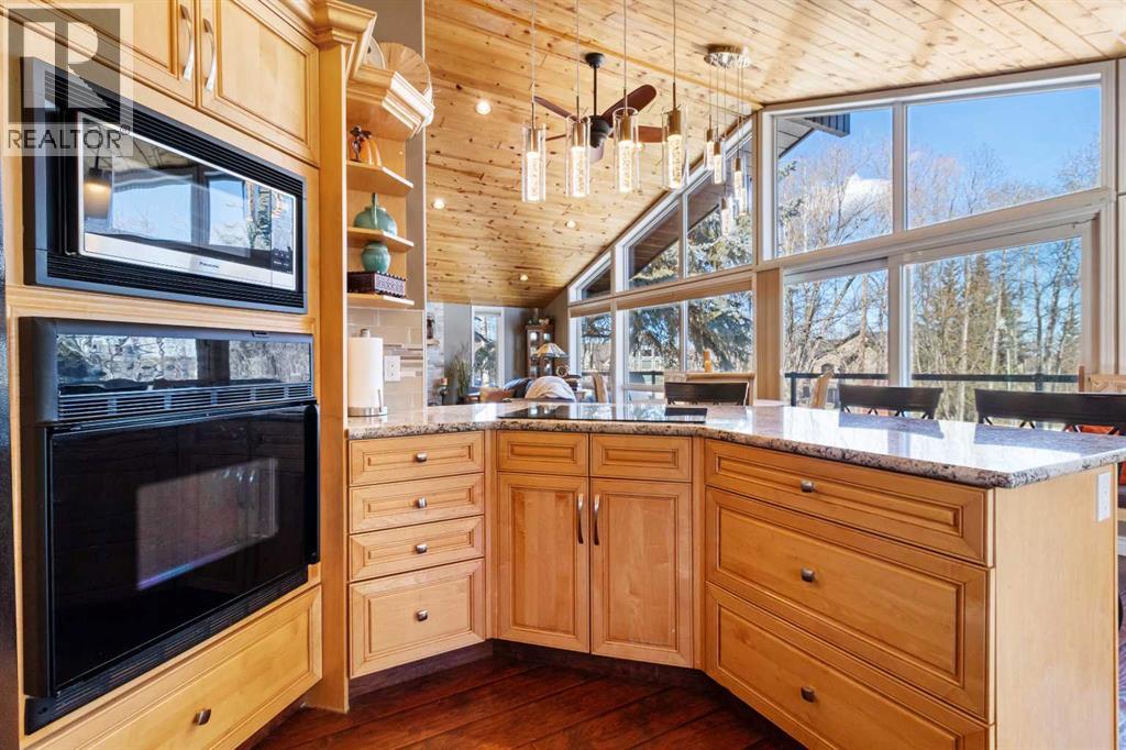 25054 South Pine Lake Road, Rural Red Deer County