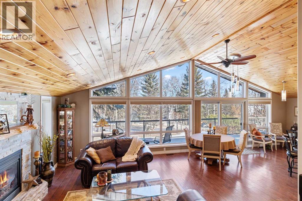 25054 South Pine Lake Road, Rural Red Deer County