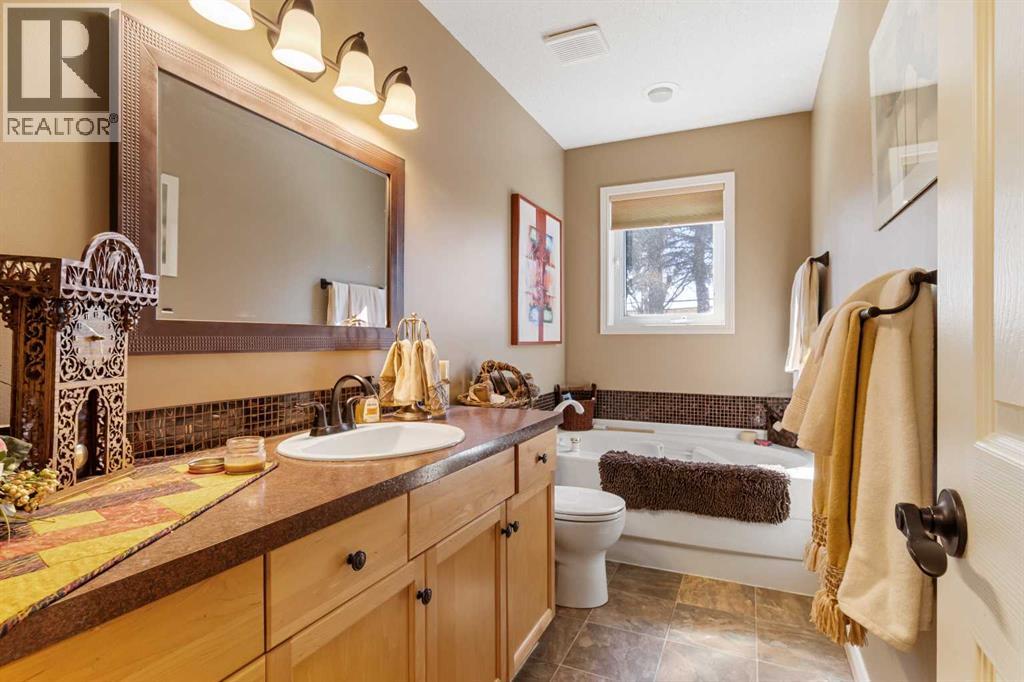 25054 South Pine Lake Road, Rural Red Deer County