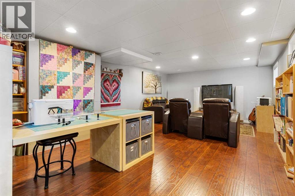 25054 South Pine Lake Road, Rural Red Deer County