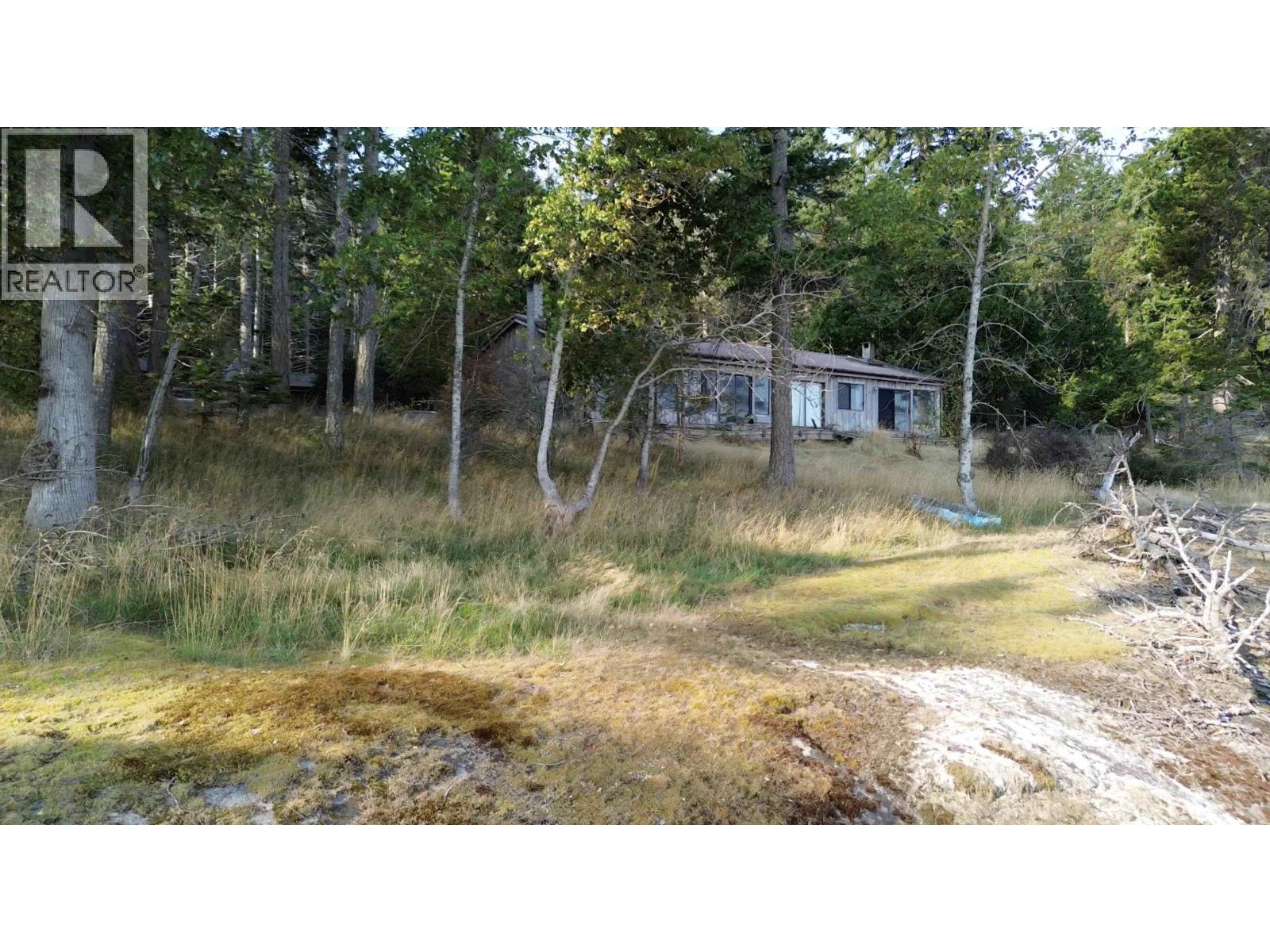 House in Galiano Island - Image 6