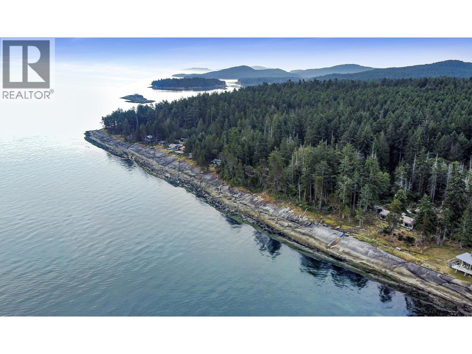House in Galiano Island - Image 20