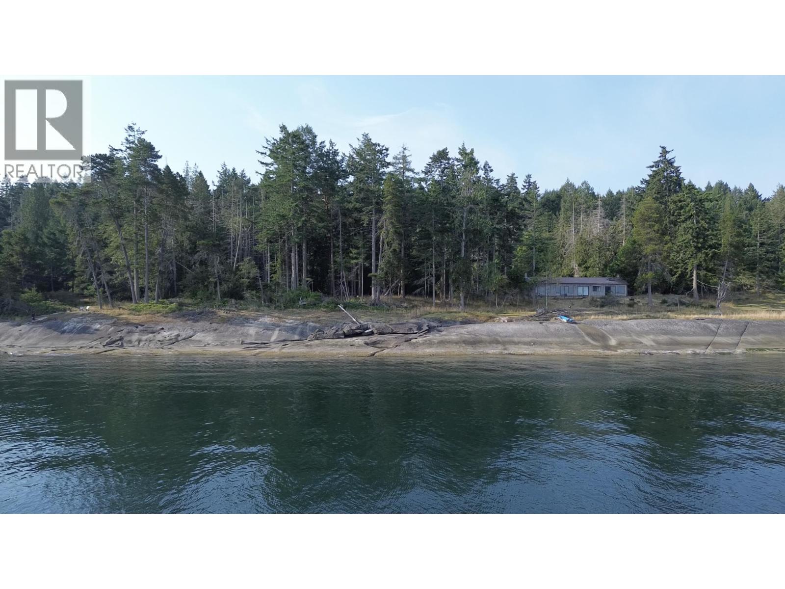 House in Galiano Island - Image 21