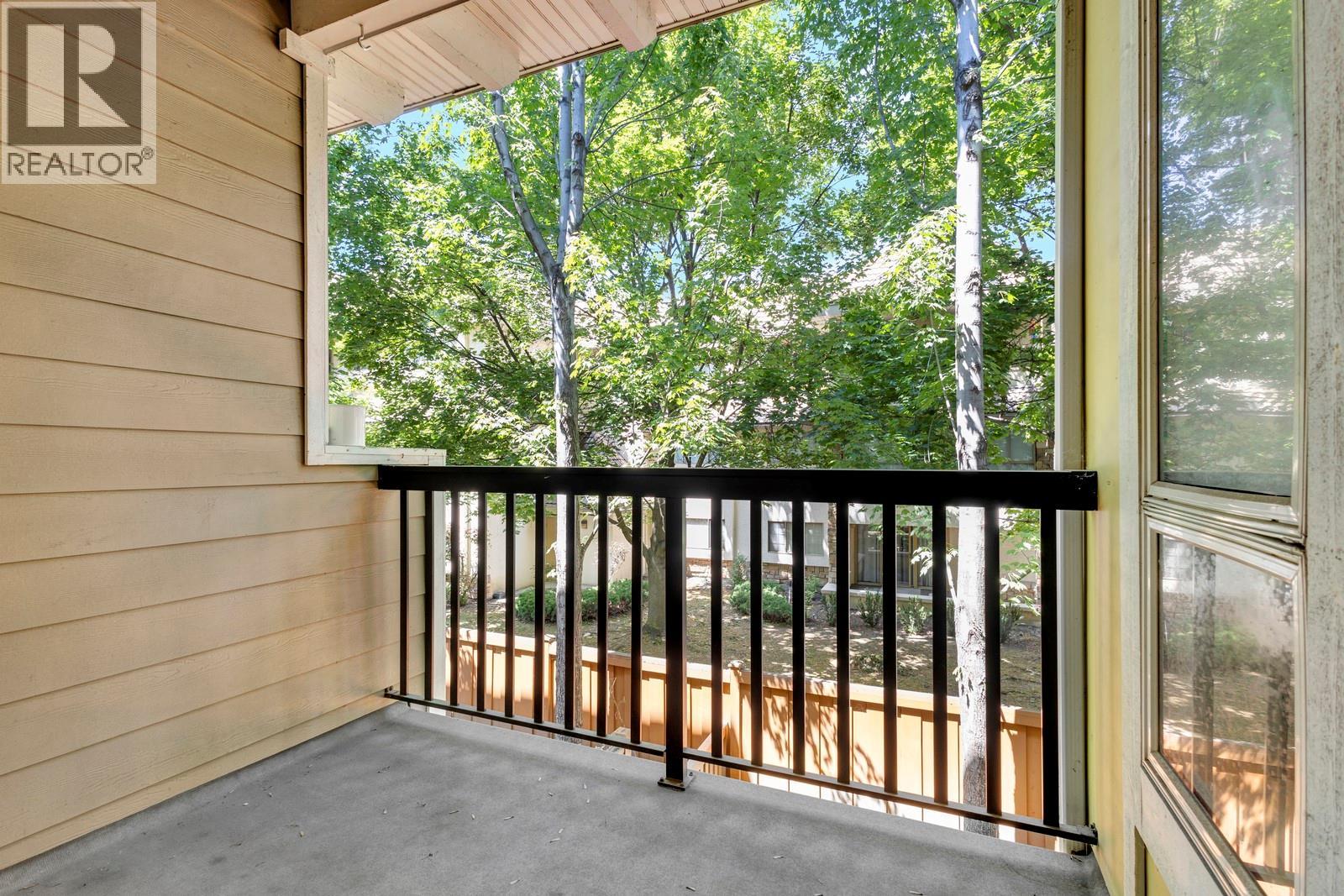 8 3416 Scott Road, Kelowna