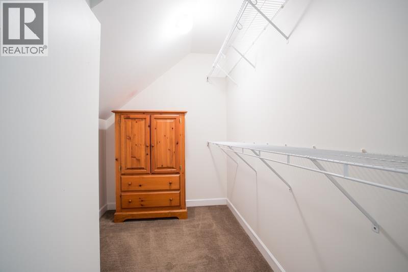 10 3150 SUNNYHURST ROAD, North Vancouver