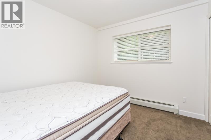 10 3150 SUNNYHURST ROAD, North Vancouver