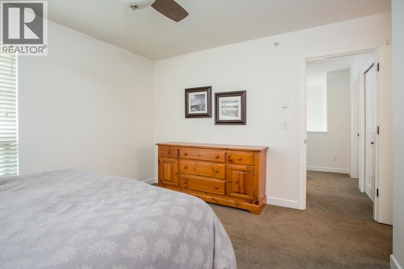 10 3150 SUNNYHURST ROAD, North Vancouver