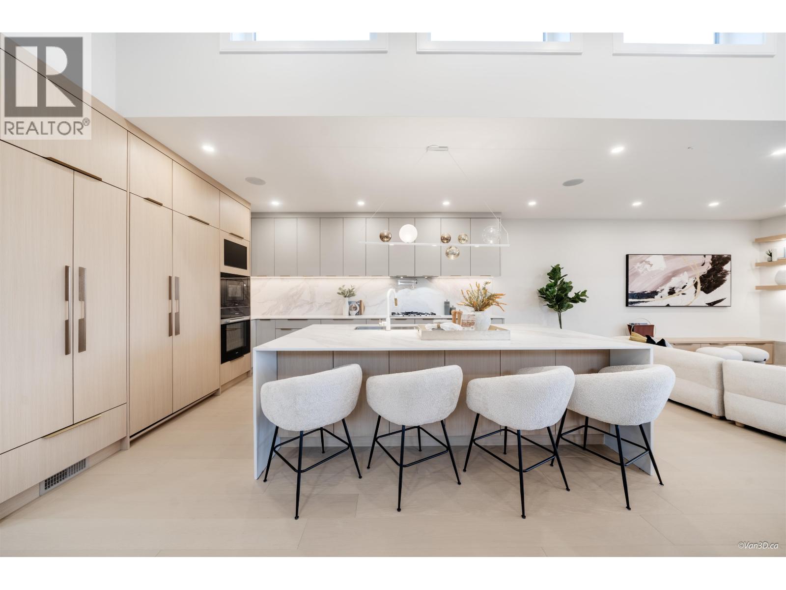 971 ADDERLEY STREET, North Vancouver