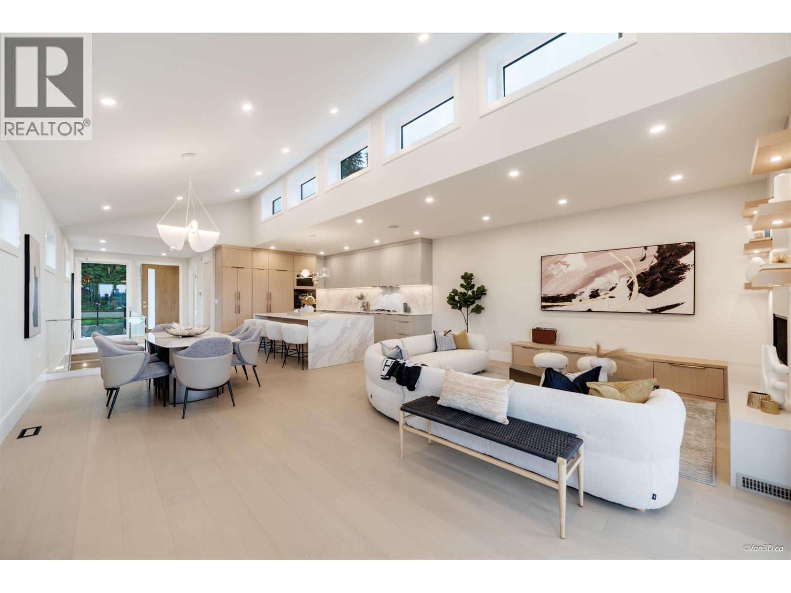 971 ADDERLEY STREET, North Vancouver