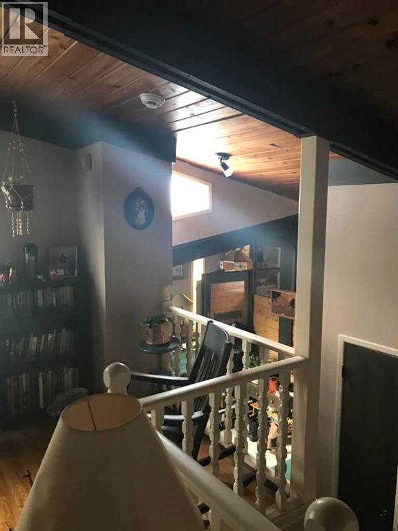 Single Family House 4 Level for Sale in   Avenue SW Rutland Park Calgary 