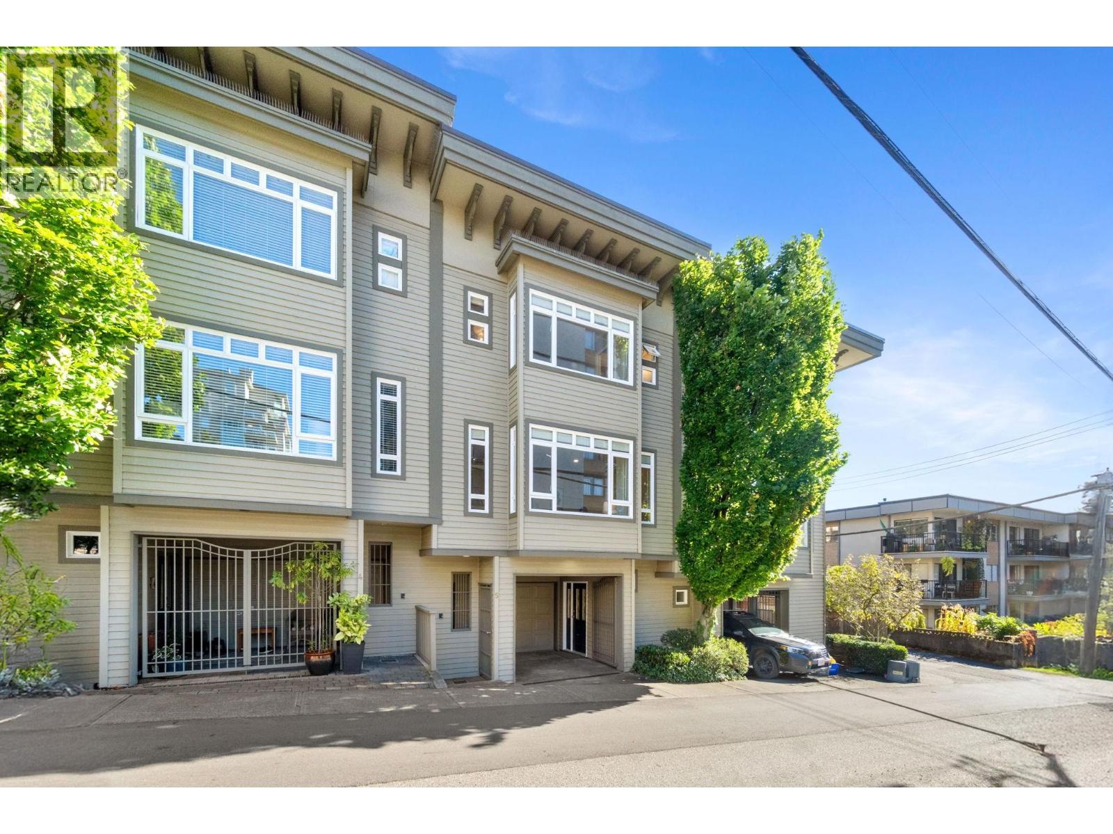 5 119 E 6TH STREET, North Vancouver