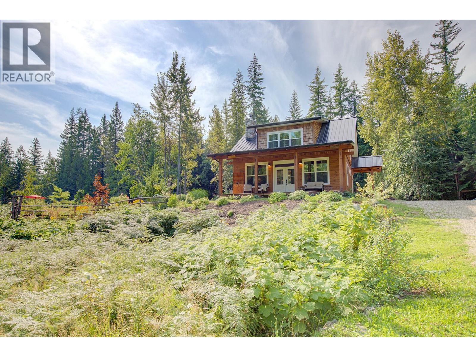 44 Mackenzie Road, Salmon Arm