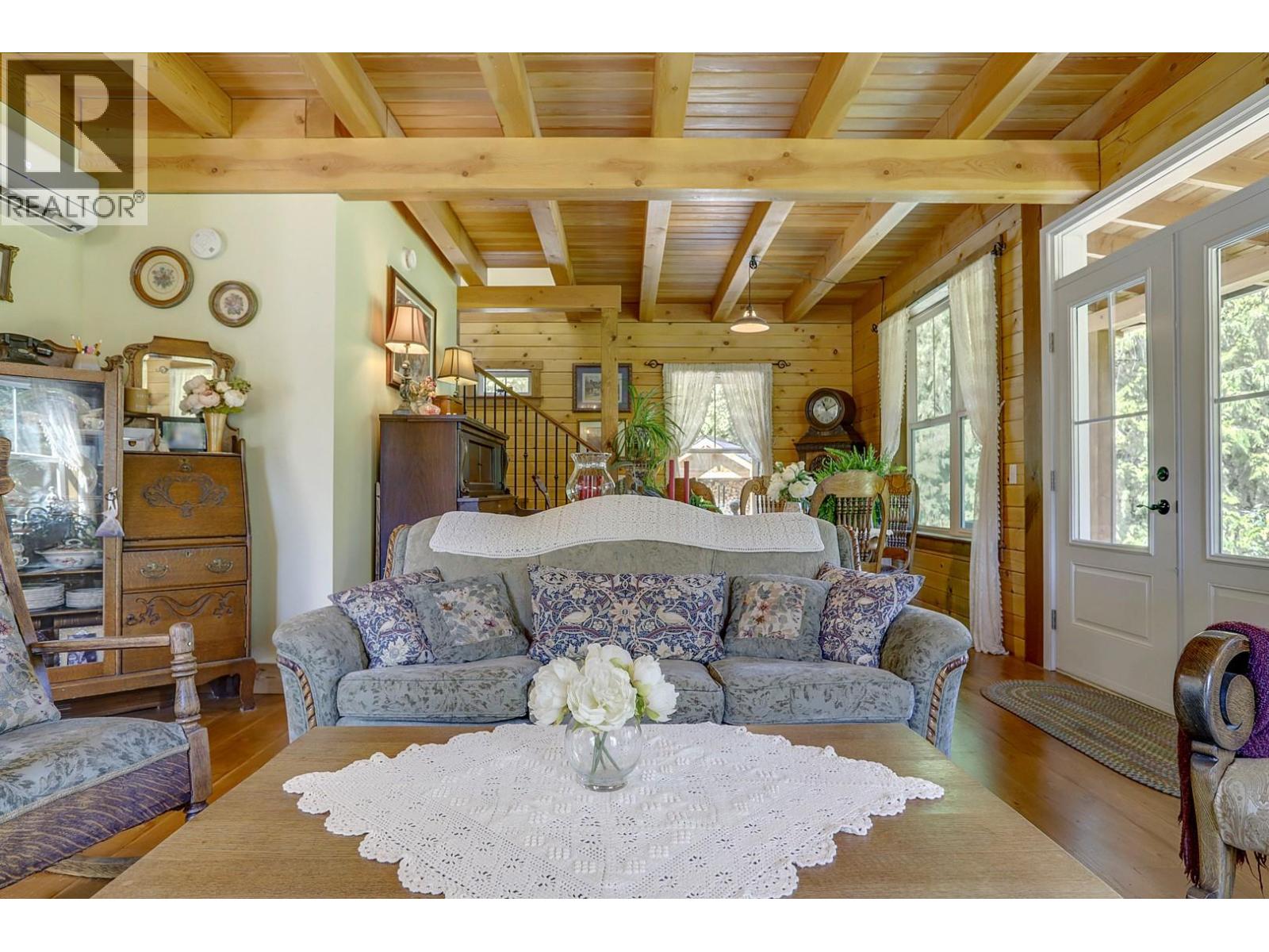 44 Mackenzie Road, Salmon Arm
