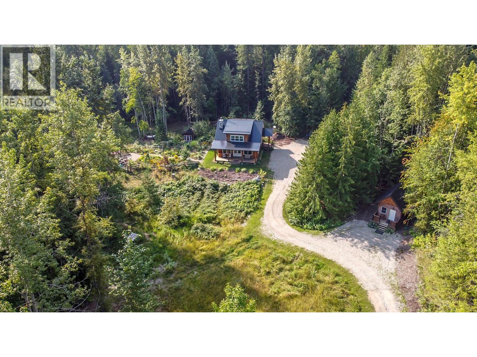 44 Mackenzie Road, Salmon Arm