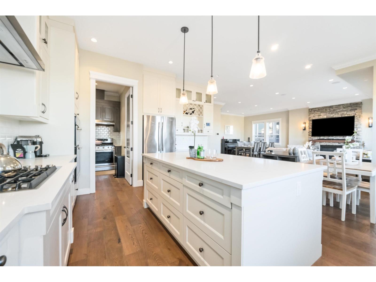 15733 WILLS BROOK WAY, Surrey