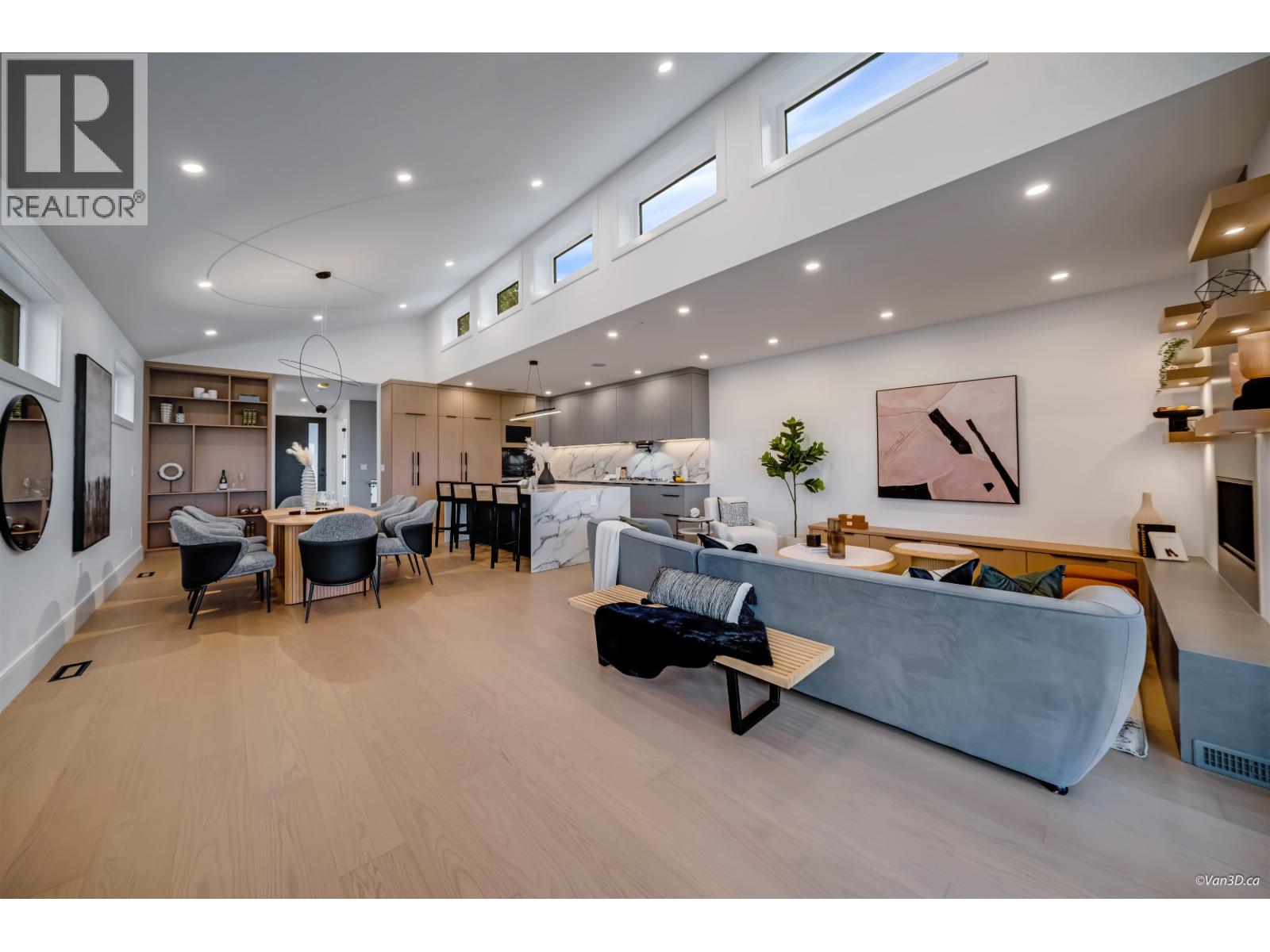 973 ADDERLEY STREET, North Vancouver