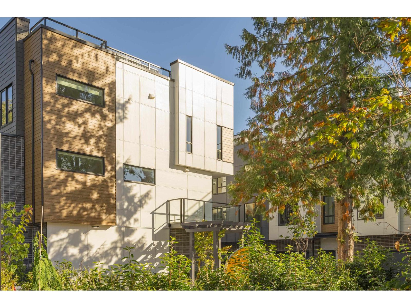 6 7946 204 STREET, Langley