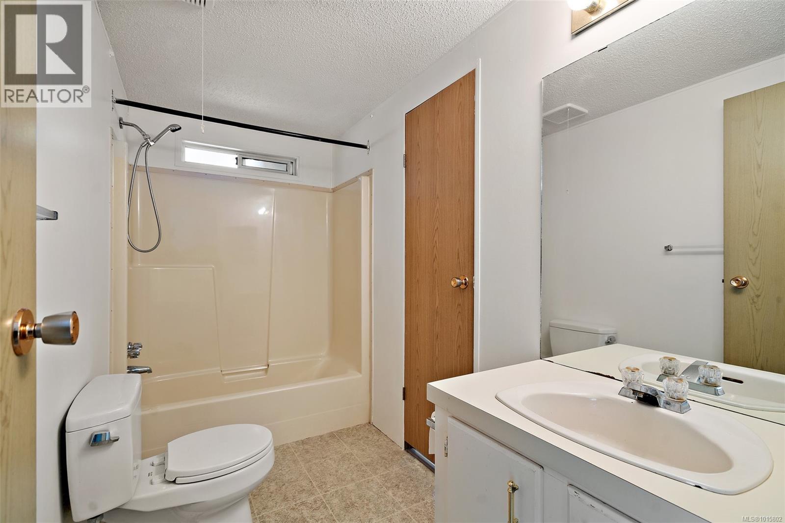 5 2741 Stautw Road, Central Saanich
