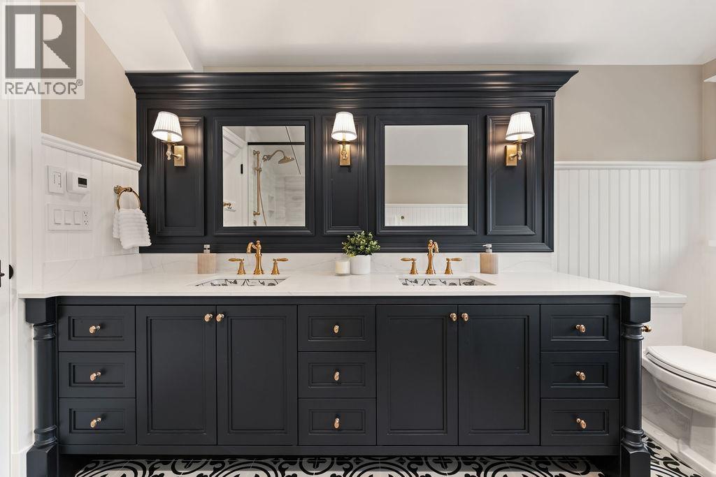 993 BROUGHTON STREET, Vancouver