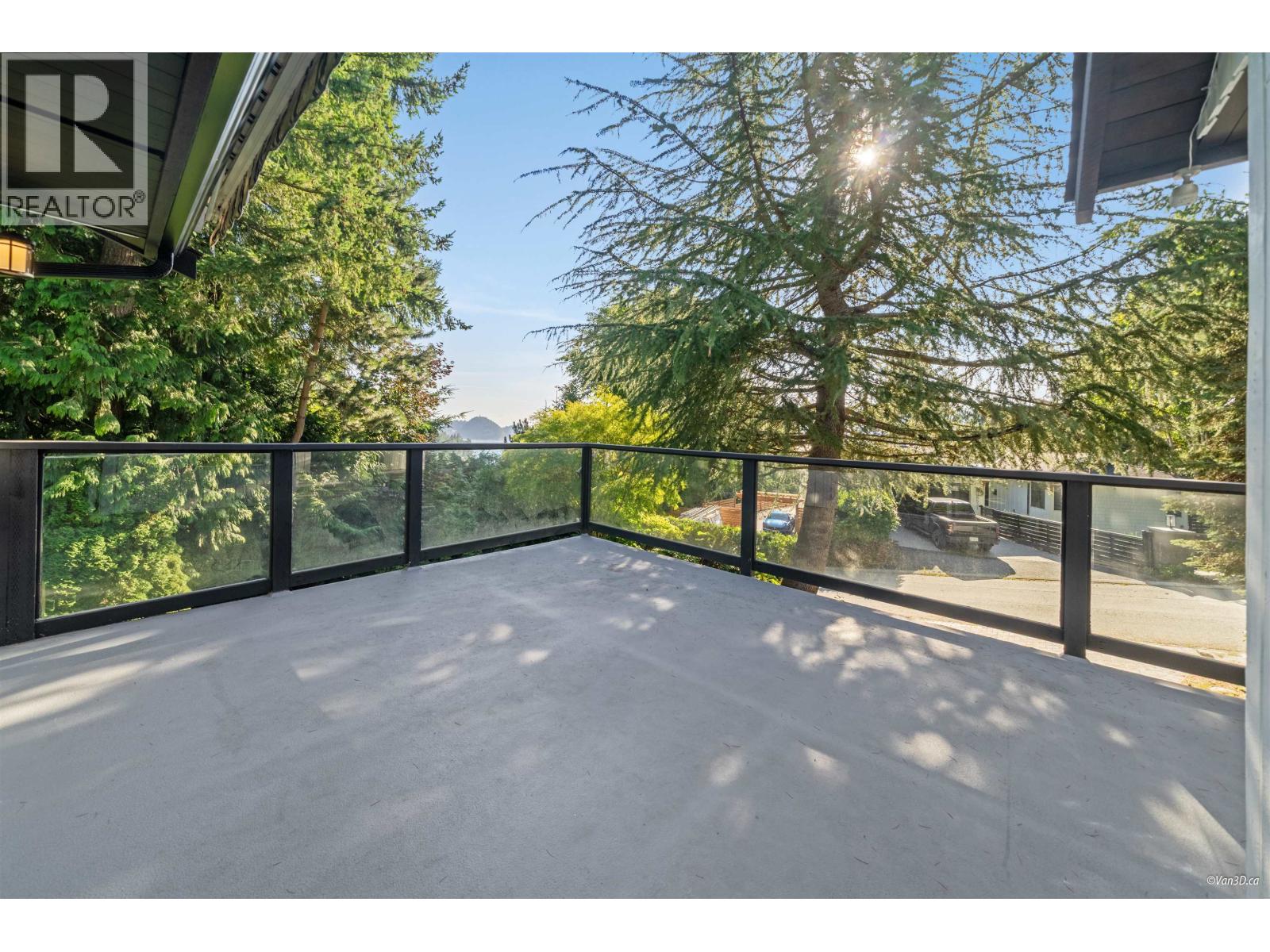 8515 ANSELL PLACE, West Vancouver