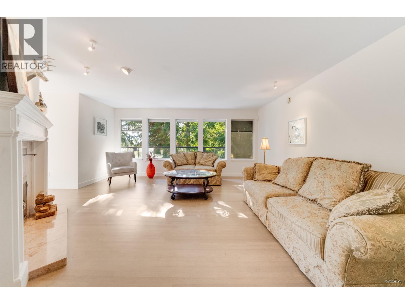 8515 ANSELL PLACE, West Vancouver