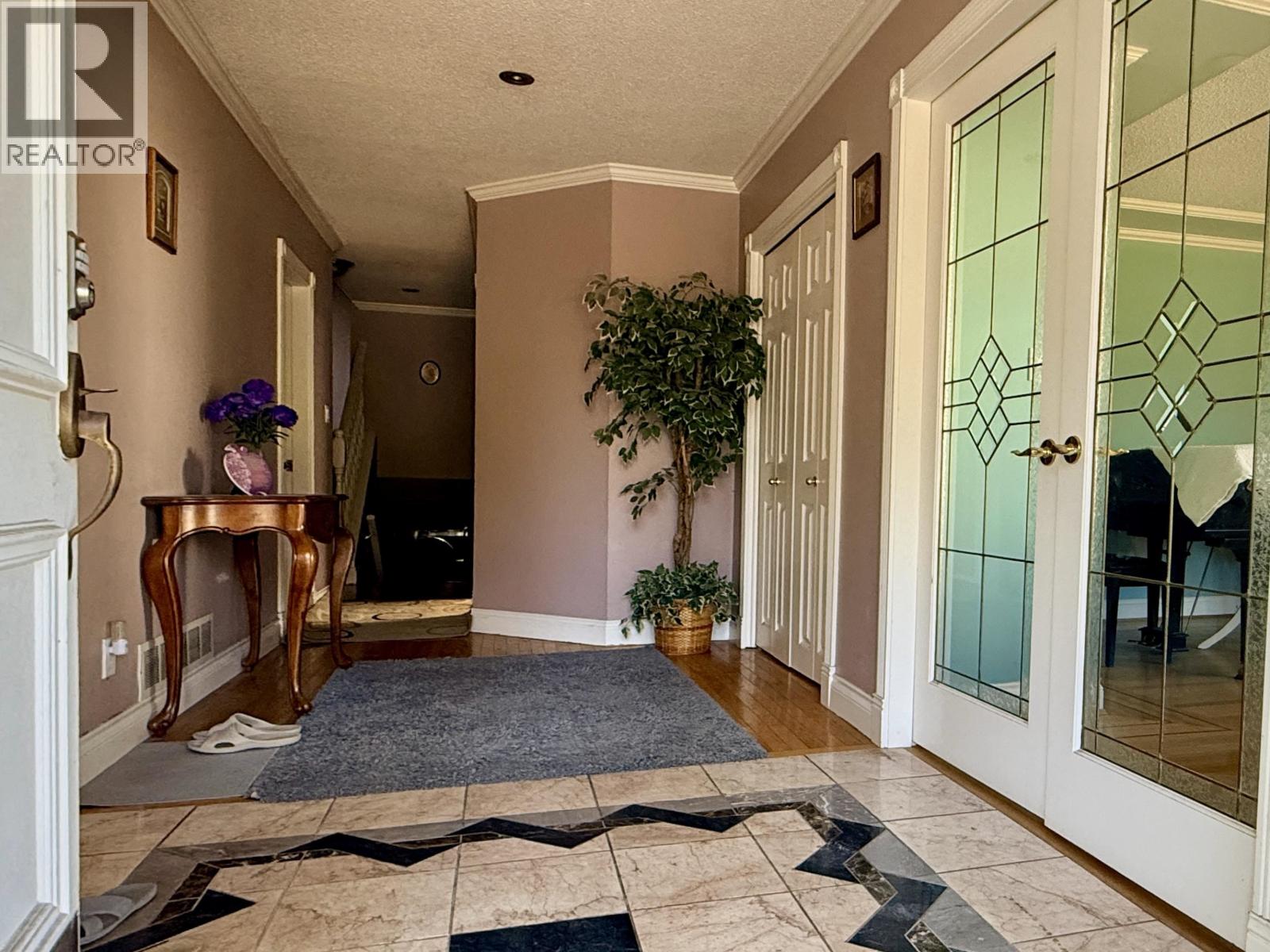 7275 SHAWNEE PLACE, Vancouver