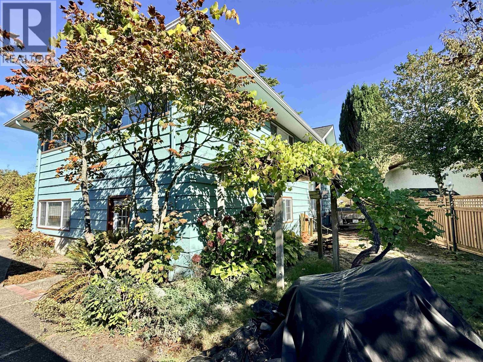 7275 SHAWNEE PLACE, Vancouver