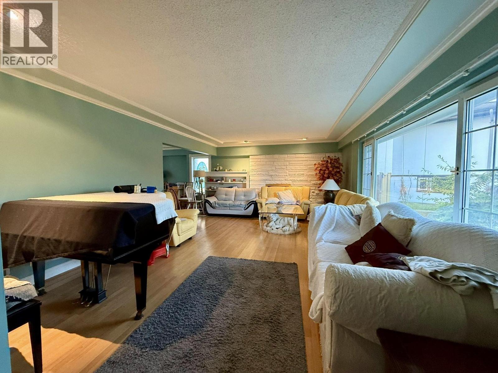 7275 SHAWNEE PLACE, Vancouver