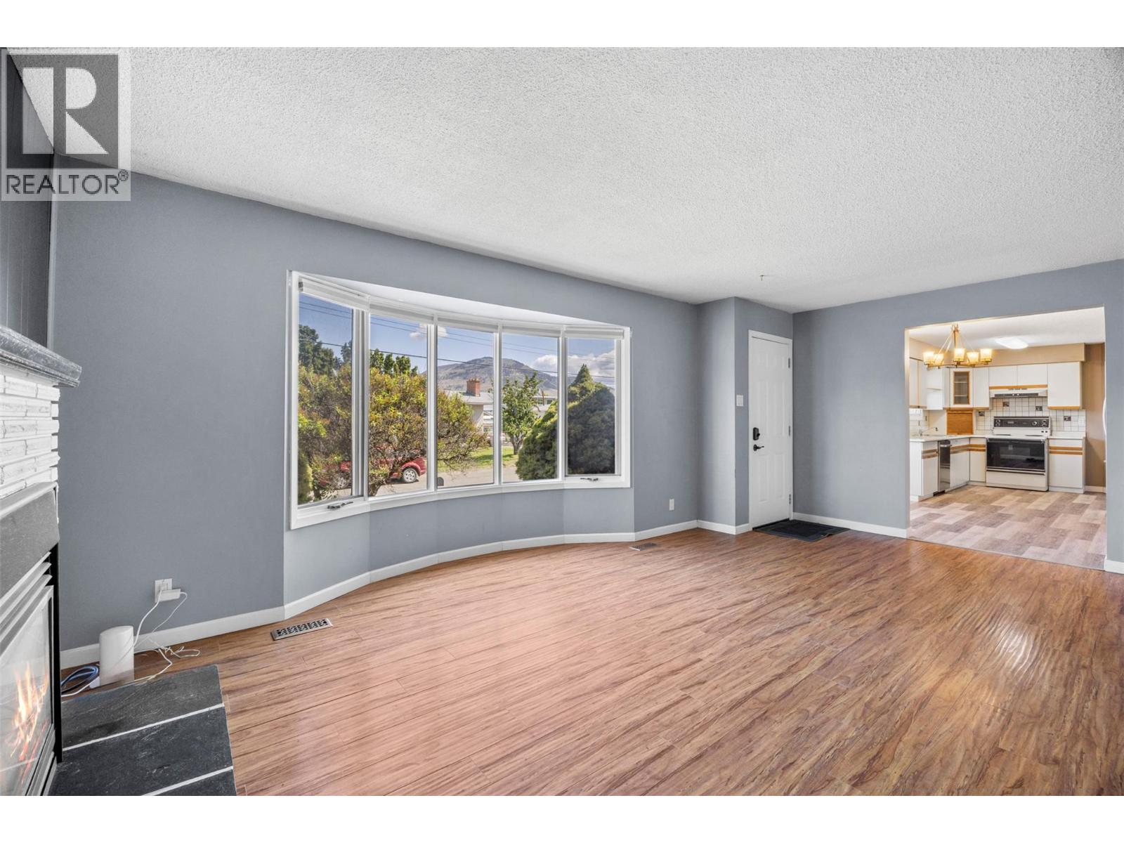 971 KIRKLAND PLACE - 6