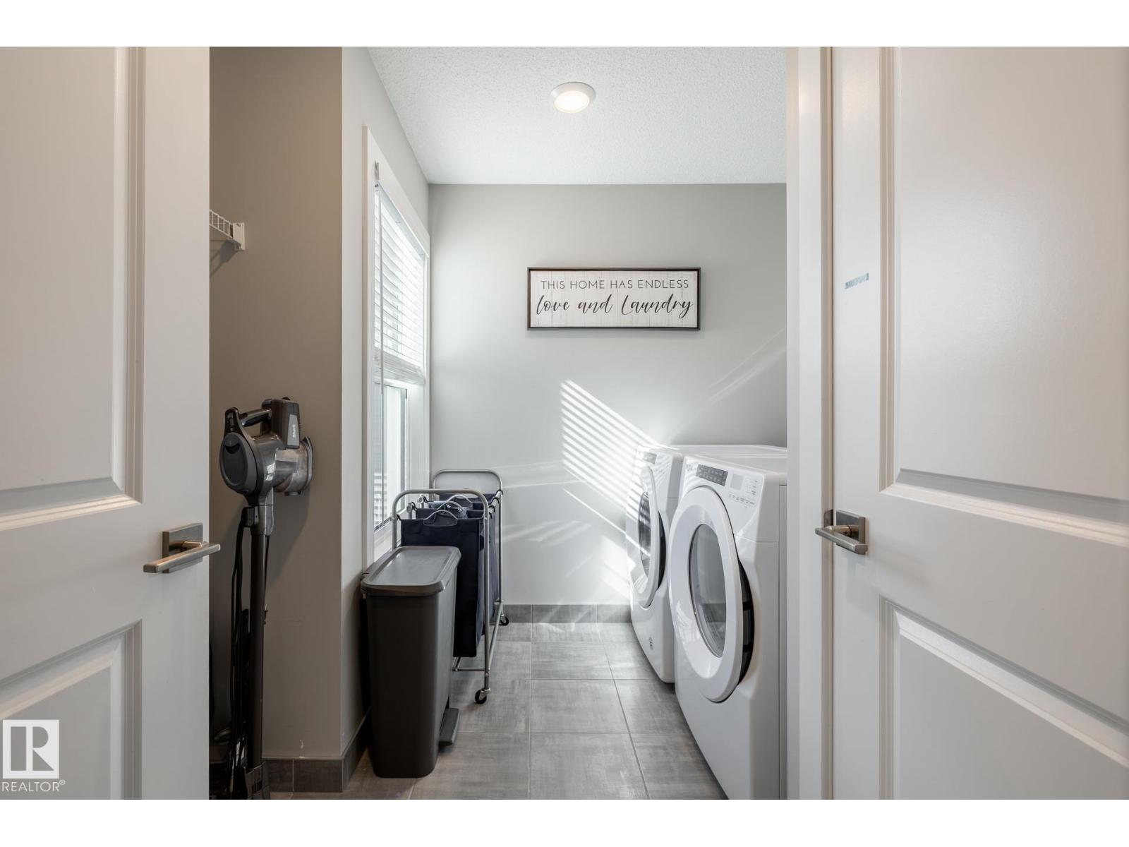 1440 DARBY GREEN SW, Edmonton