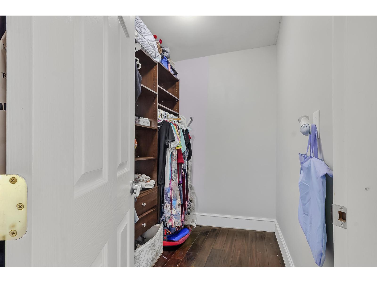 9538 STAVE LAKE STREET, Mission