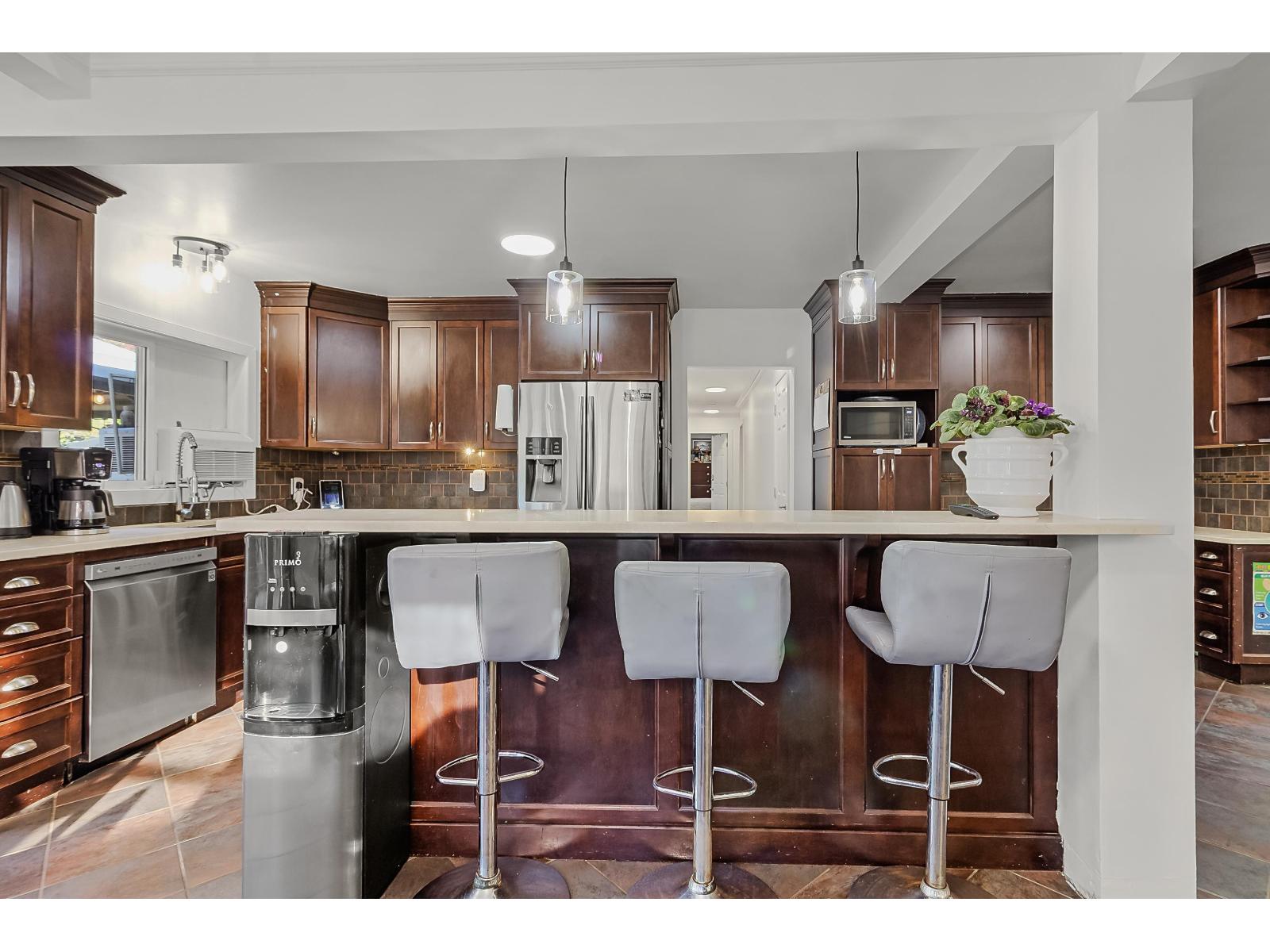 9538 STAVE LAKE STREET, Mission