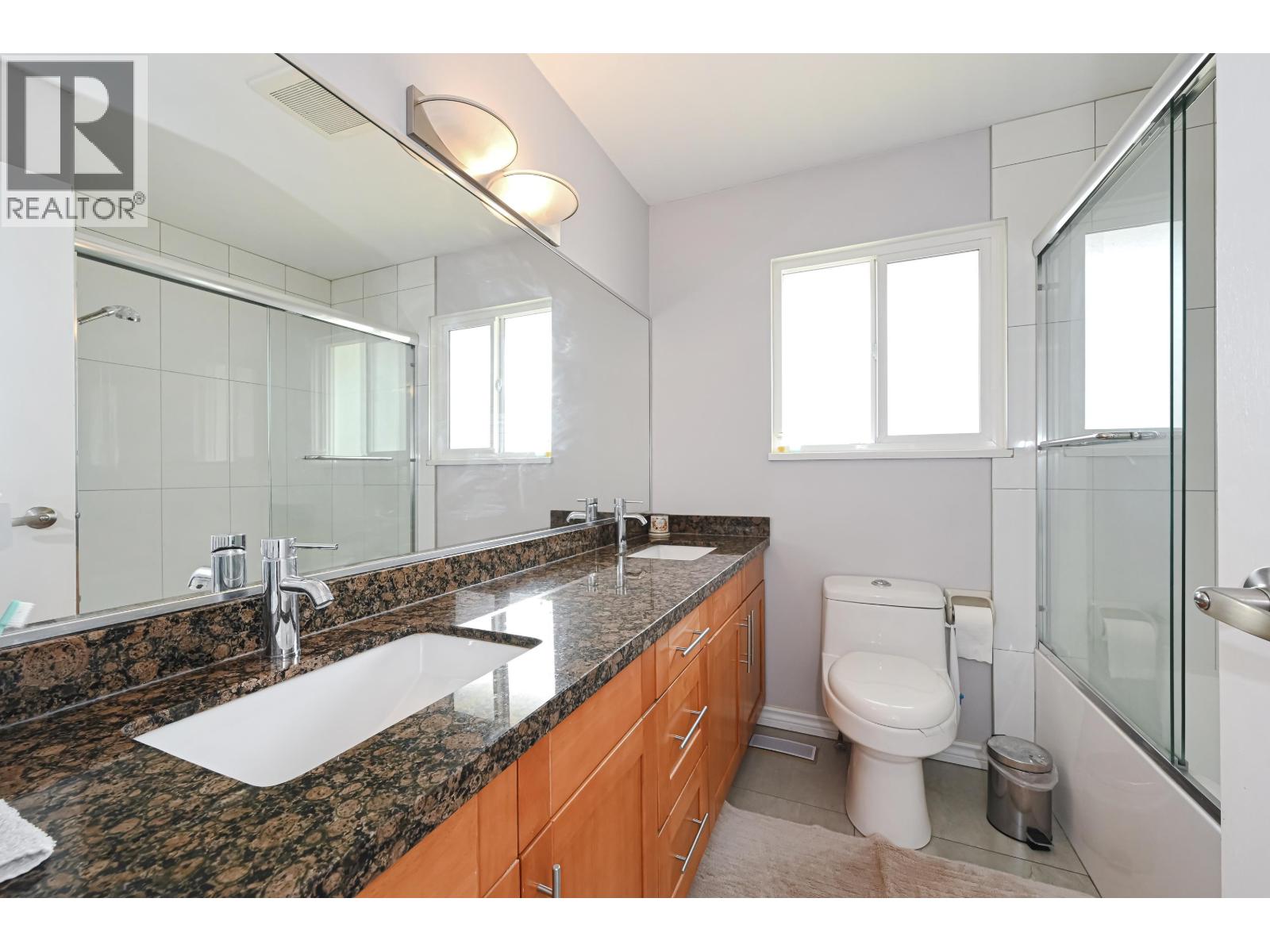 1818 FRASER AVENUE, Port Coquitlam