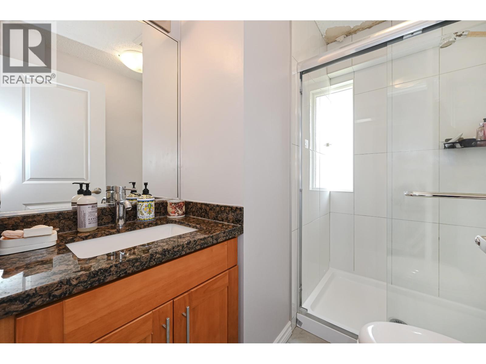 1818 FRASER AVENUE, Port Coquitlam