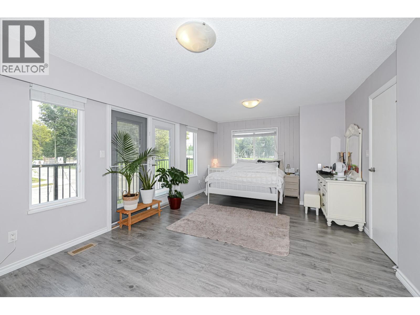 1818 FRASER AVENUE, Port Coquitlam