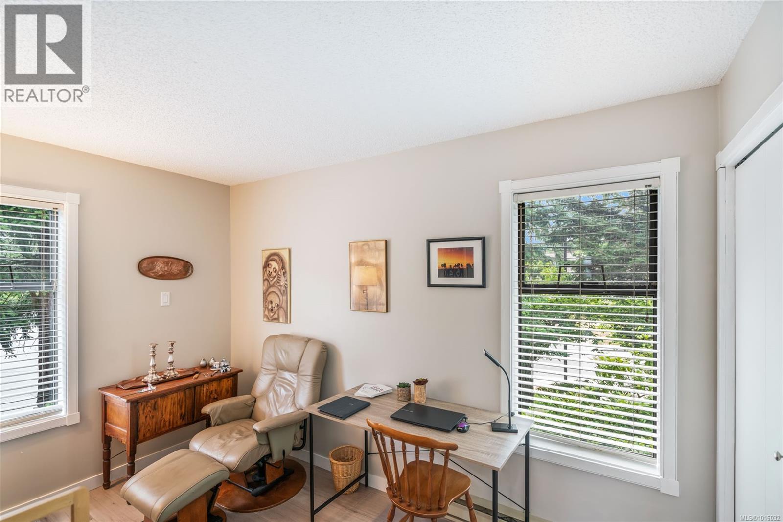 201 309 MORISON Ave, Parksville