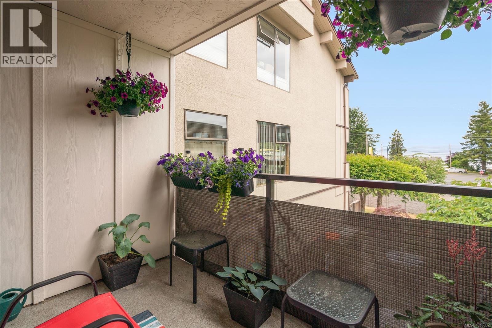 201 309 MORISON Ave, Parksville