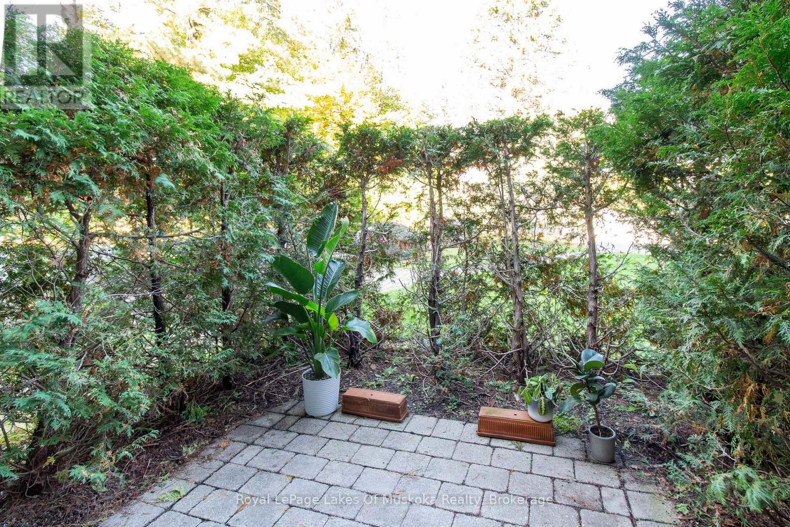#110 24 ONTARIO STREET - 31