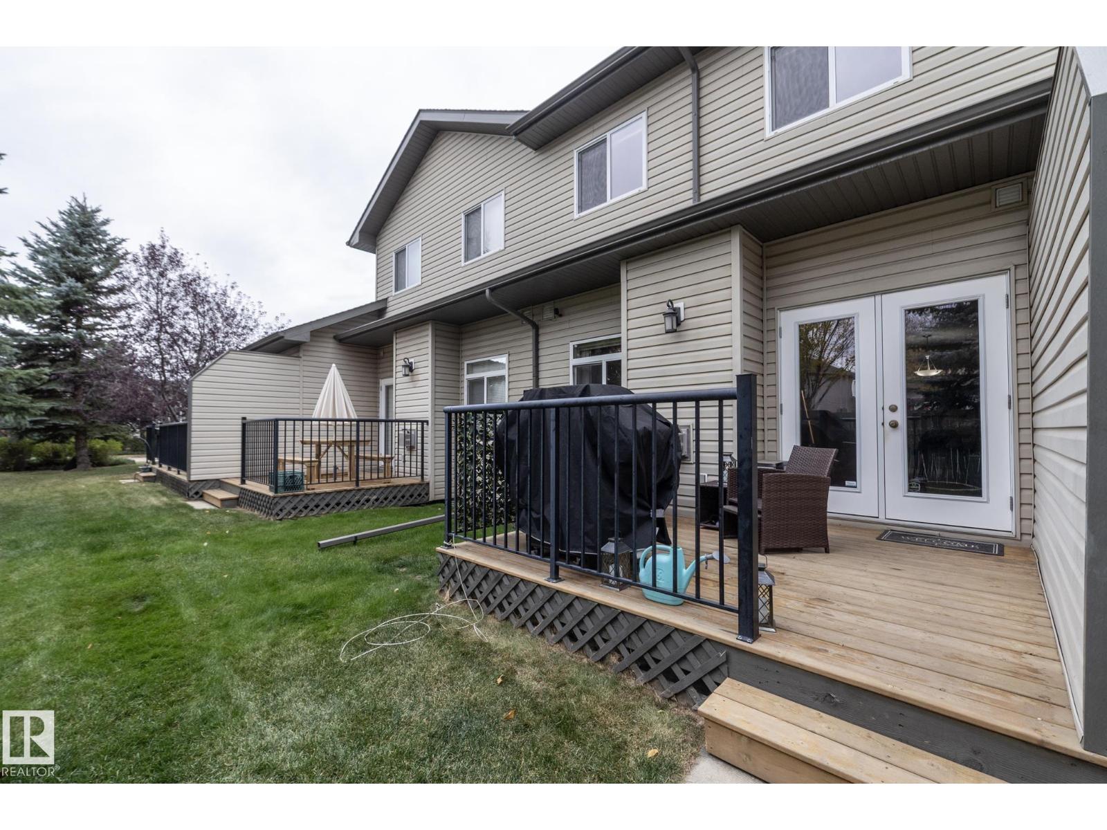 #6 10 WOODCREST, Fort Saskatchewan