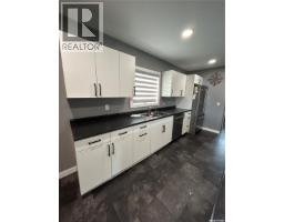 102 2nd Avenue N, Lintlaw, SK S0A2H0 Photo 13