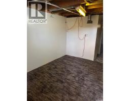 102 2nd Avenue N, Lintlaw, SK S0A2H0 Photo 22