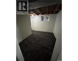 102 2nd Avenue N, Lintlaw, SK S0A2H0 Photo 25