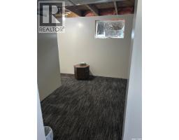 102 2nd Avenue N, Lintlaw, SK S0A2H0 Photo 28