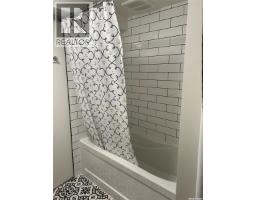102 2nd Avenue N, Lintlaw, SK S0A2H0 Photo 29