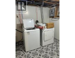 102 2nd Avenue N, Lintlaw, SK S0A2H0 Photo 31
