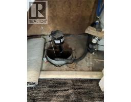 102 2nd Avenue N, Lintlaw, SK S0A2H0 Photo 33