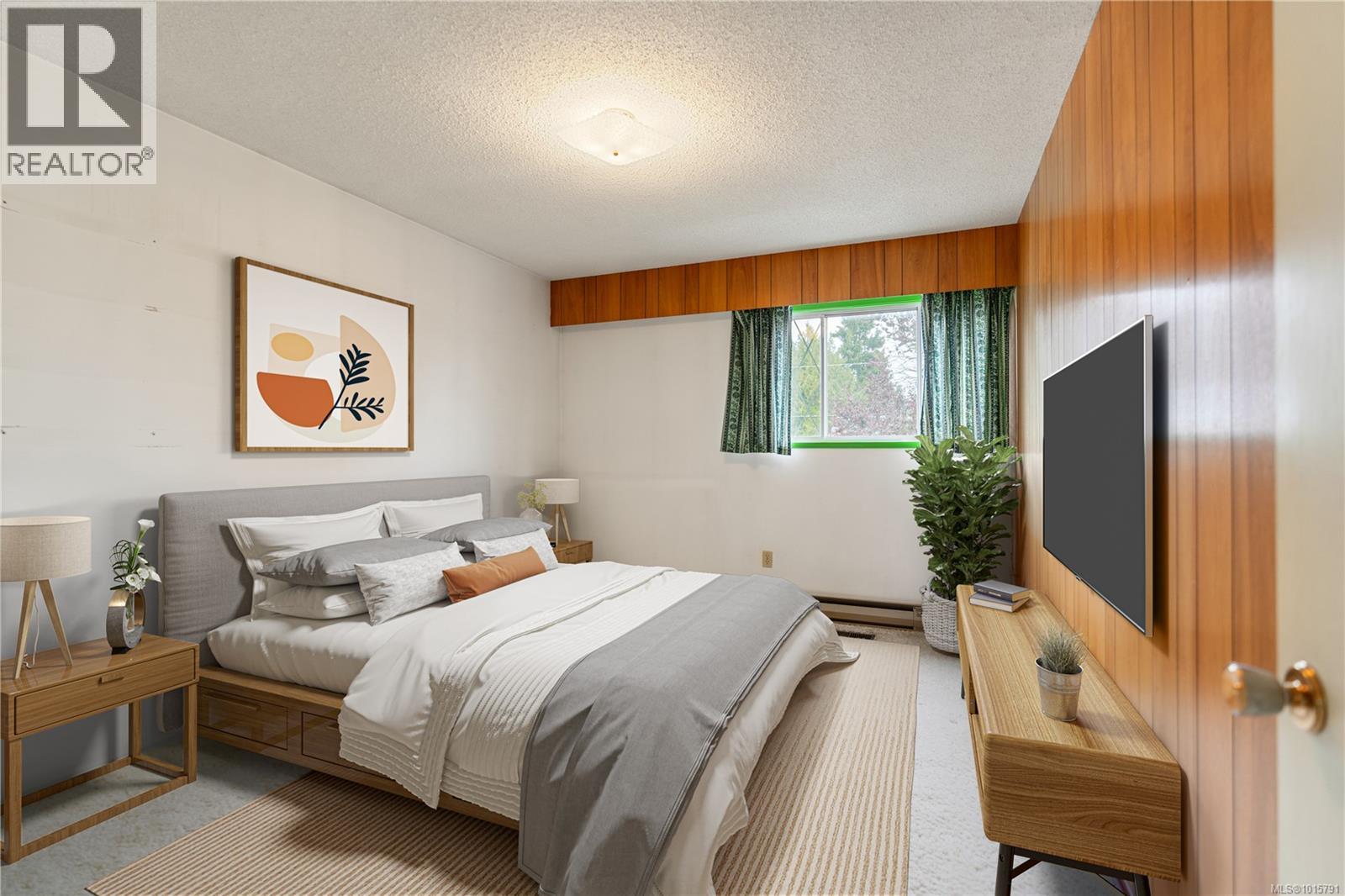  1853 San Lorenzo Avenue, Saanich