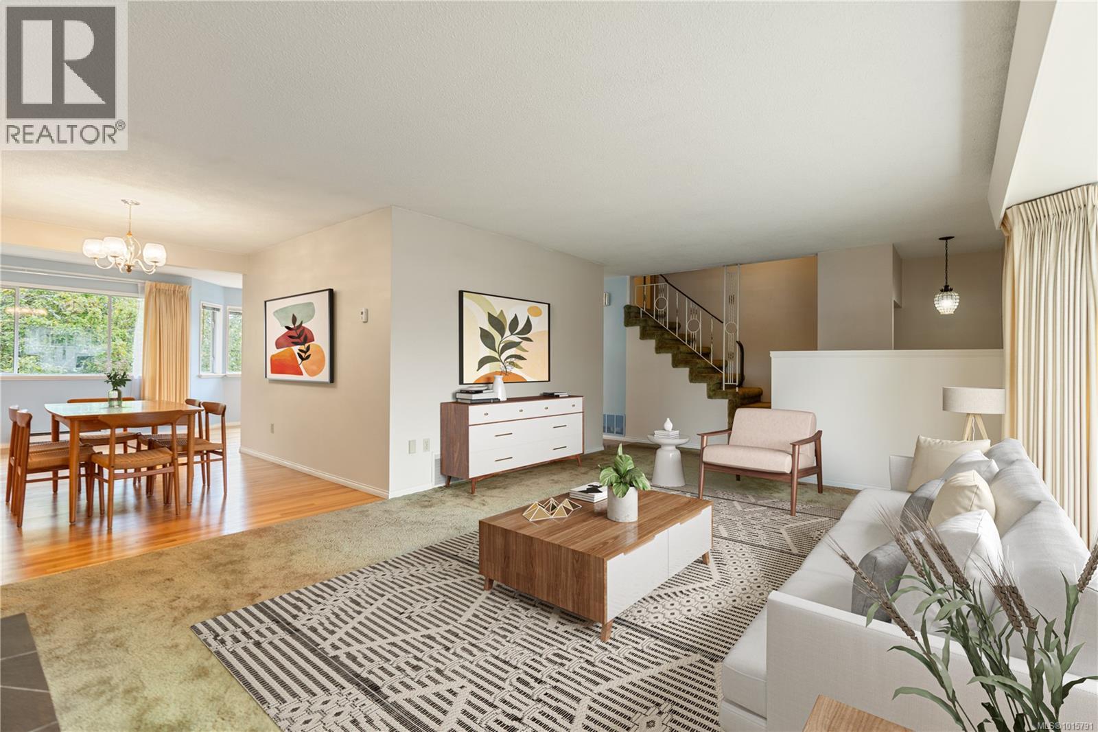  1853 San Lorenzo Avenue, Saanich