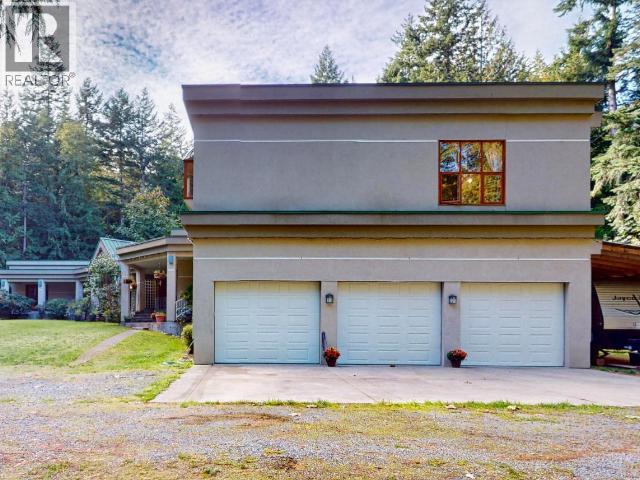 7734 MC AULAY ROAD, Powell River