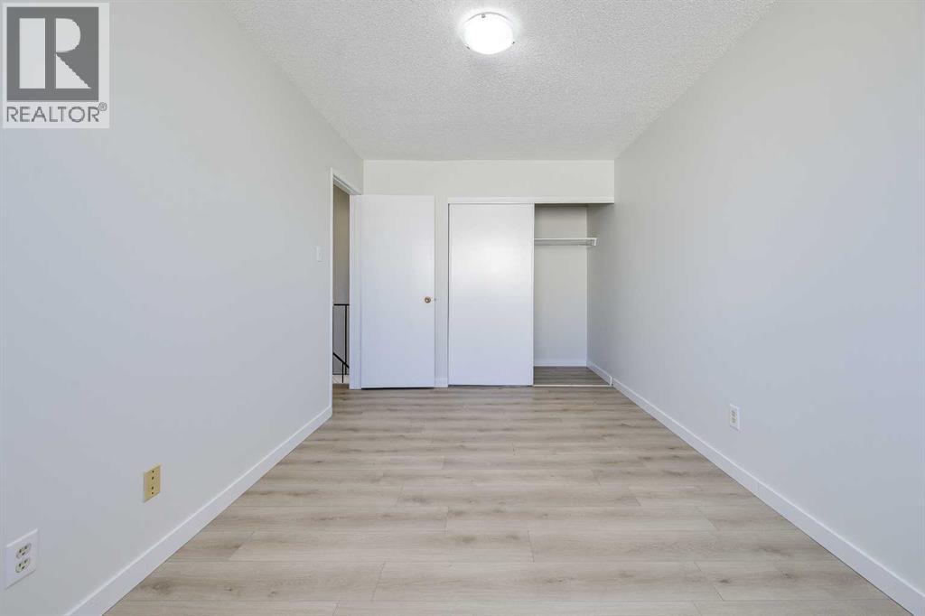 20 Alford Avenue, Red Deer